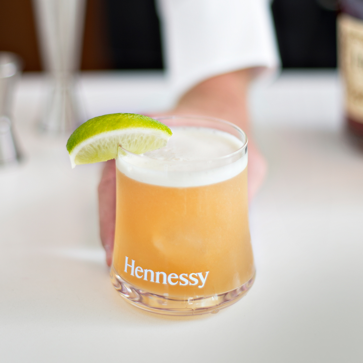 Hennessy-Sour-Pineapple-2